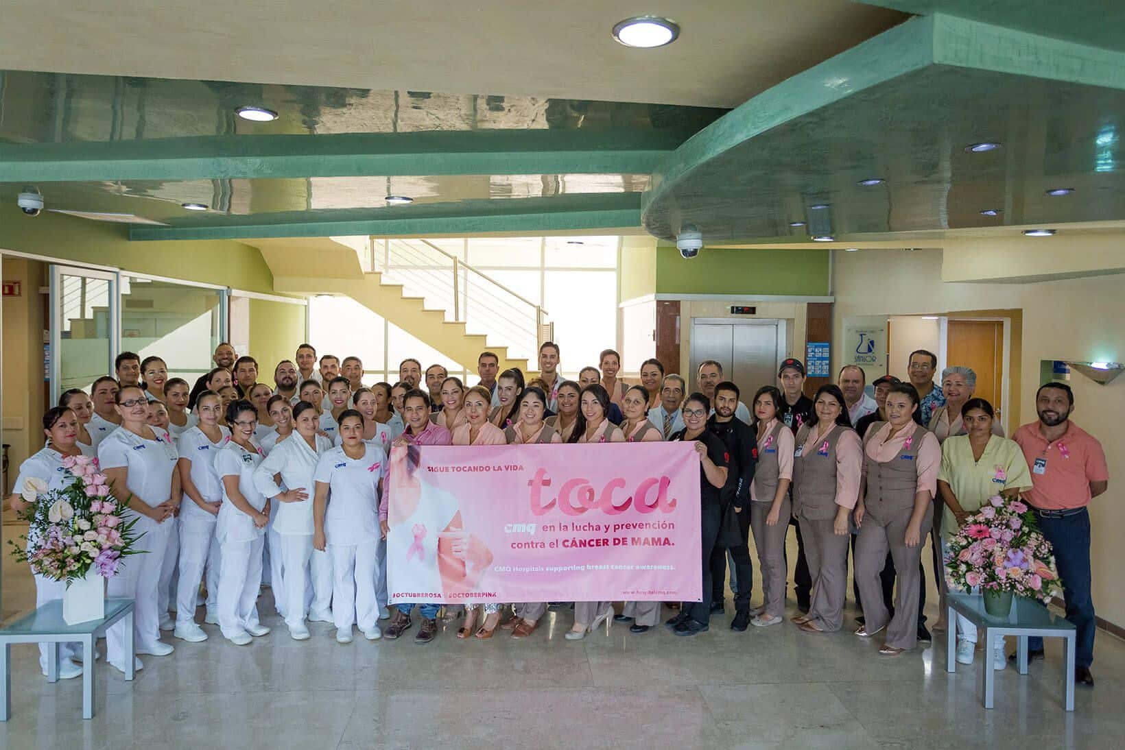 Our medical team at Hospital CMQ in Puerto Vallarta, supporting breast cancer awareness