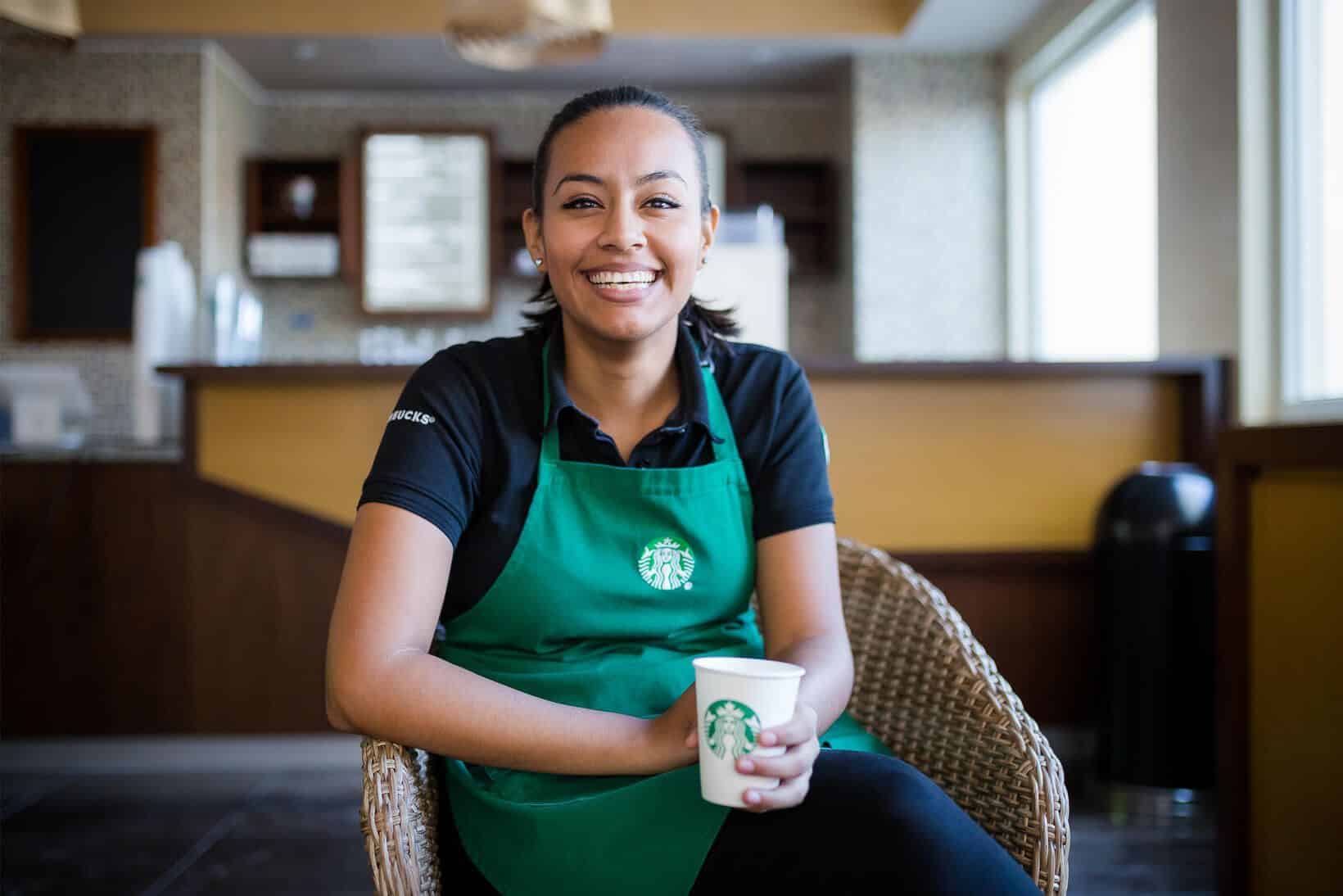 Diana Ramírez Valdez, Barista trainer vitis our CMQ Cafeteria at Hospital CMQ Riviera Nayarit